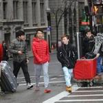 Boston, MA., 12/05/16, Emerson College students and others sprint through the intersection of Boylston and Tremont Streets. Emerson students are working on a class project where they are proposing the city add 5 seconds to the crosswalks at that crazy busy intersection. Suzanne Kreiter/Globe staff)