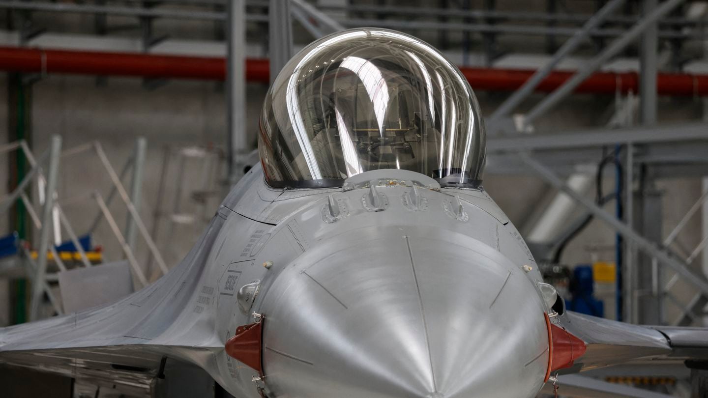 There is a growing body of evidence that the Biden administration is slow rolling the training of Ukrainian F-16 pilots essential to the war effort, just as the United States and other Western nations did in agreeing to supply the planes in the first place.