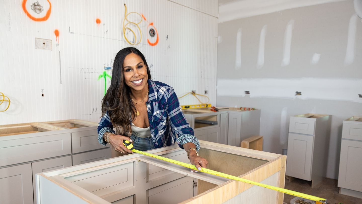 Interior designer Taniya Nayak appears on the new season of HGTV's "Battle on the Beach."