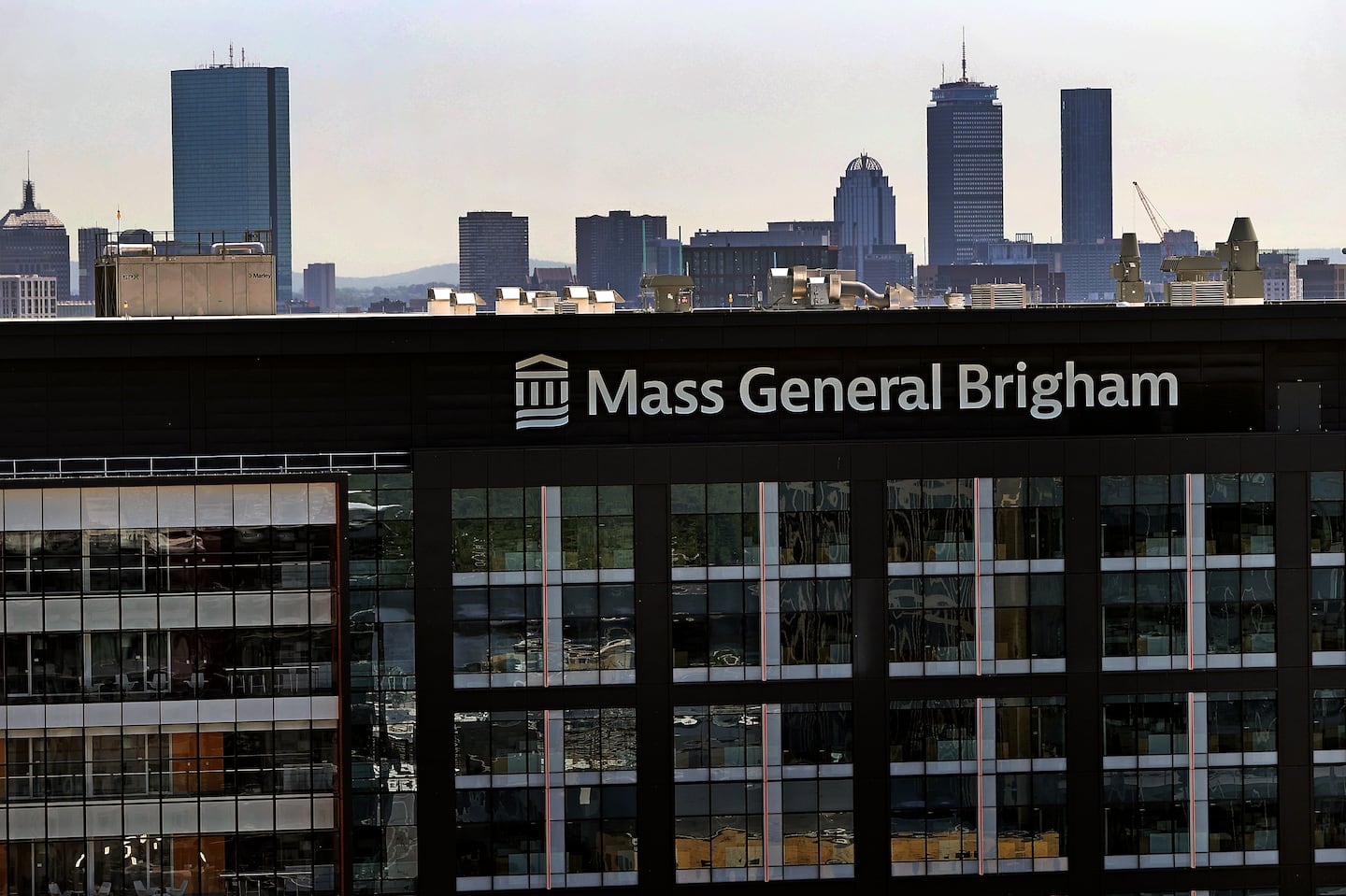 Months of planning and cross-collaboration of cancer specialists led to Mass General Brigham Cancer, a vision for integrated, patient-centered cancer care extending the frontier of research-driven excellence to patients across all communities.