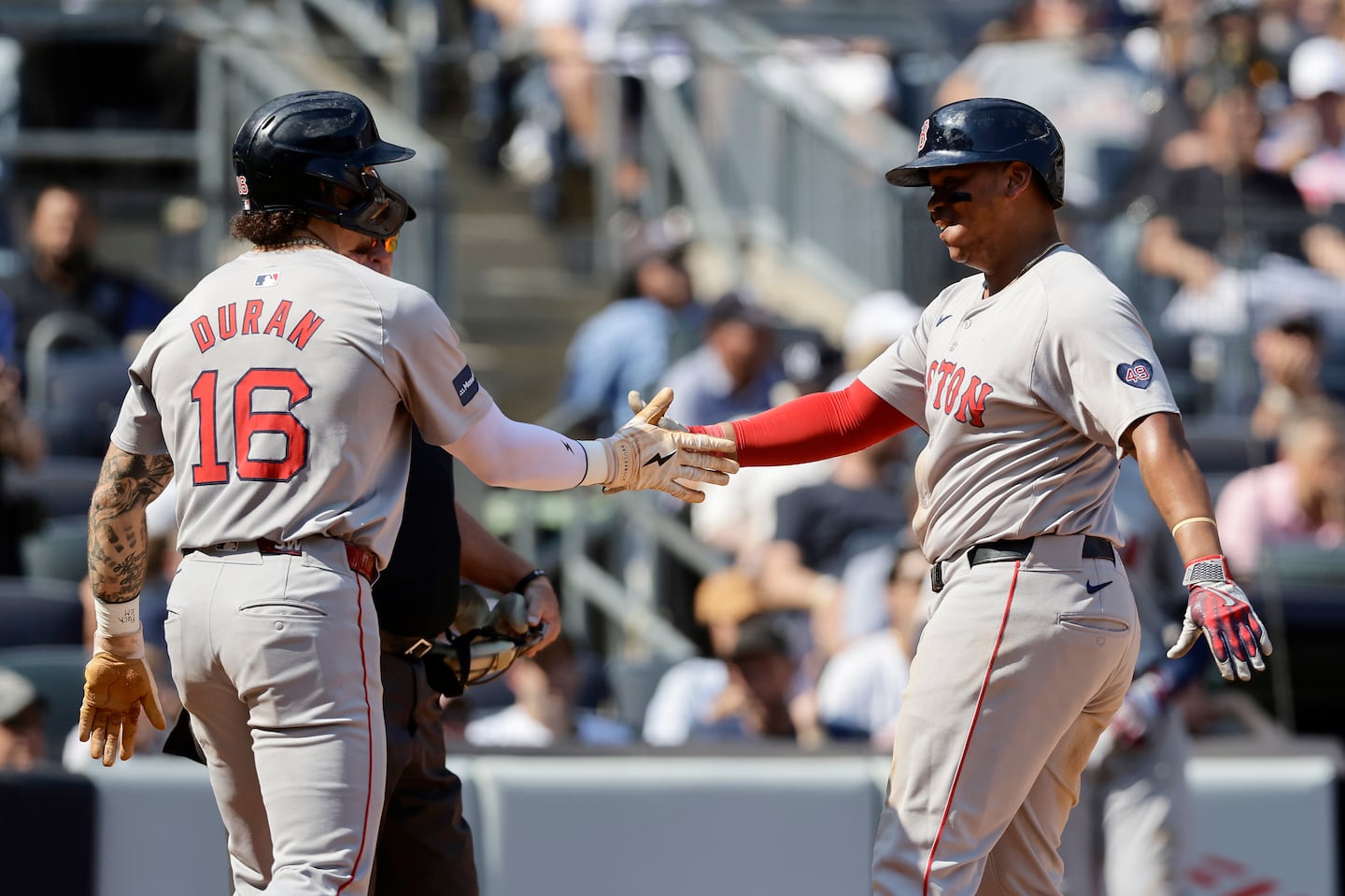 Jarren Duran and Rafael Devers scored during the Red Sox' four-run fifth inning.