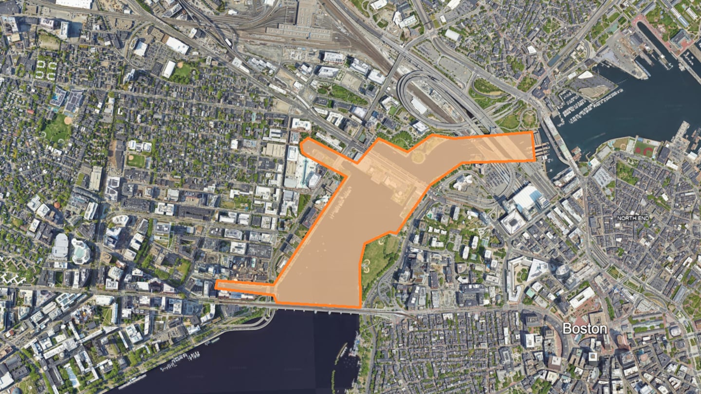 The Massachusetts Department of Public Health recently identified a cyanobacteria (blue-green algae) bloom in the Charles River downstream of the Longfellow Bridge. An advisory has been issued for the area highlighted on this map.