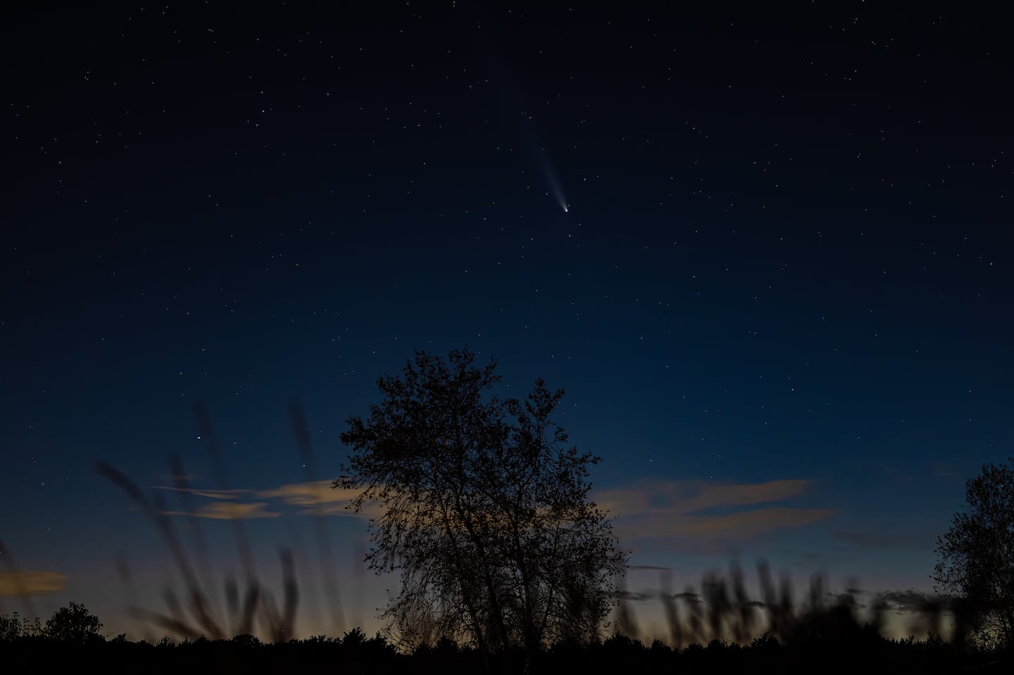 Comet Tsuchinshan-ATLAS viewed from Route 56 in Leicester, Mass.