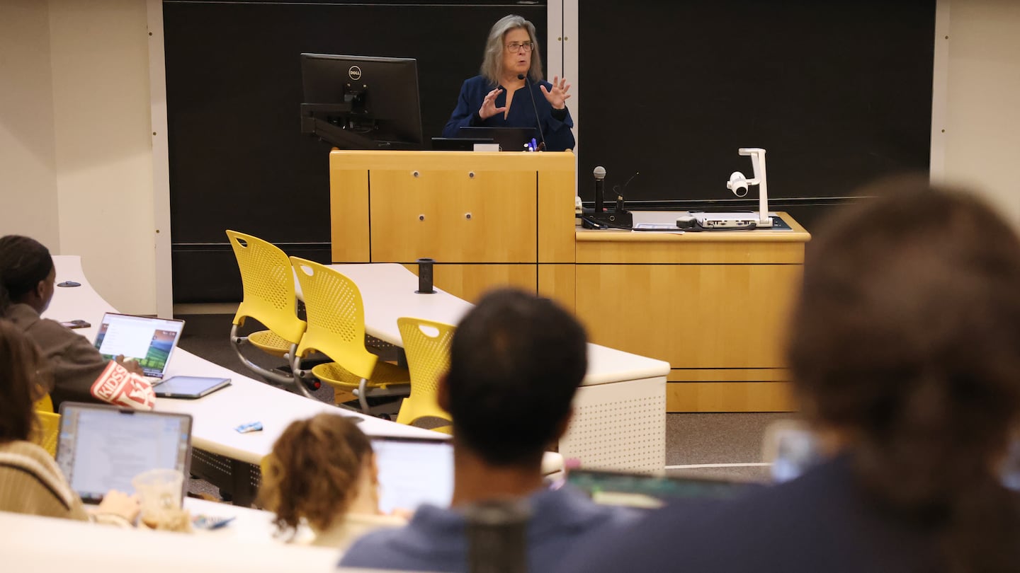 Professor Karen Donelan teaches her undergrad health workforce course at Brandeis University.