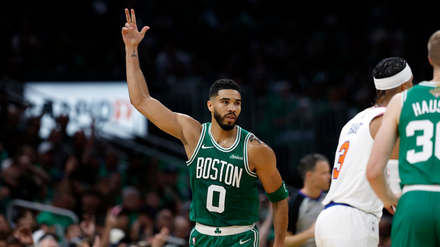 Celtics forward Jayson Tatum connected in the first quarter for one of his eight 3-pointers.