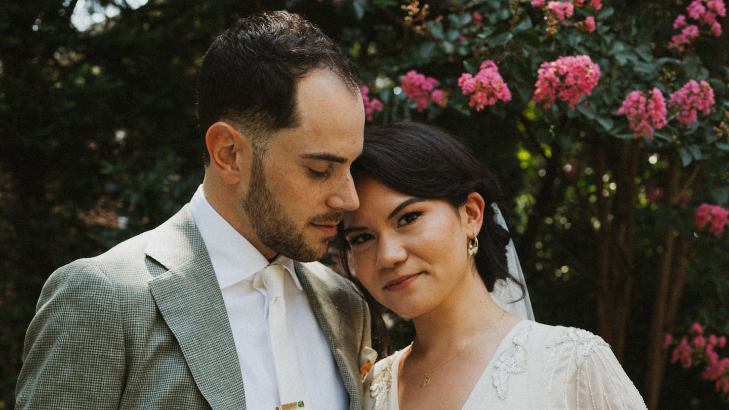 Boston couple David Klein and Amanda Pelczynski said their vows in a backyard wedding on Aug. 25 on Long Island, N.Y.