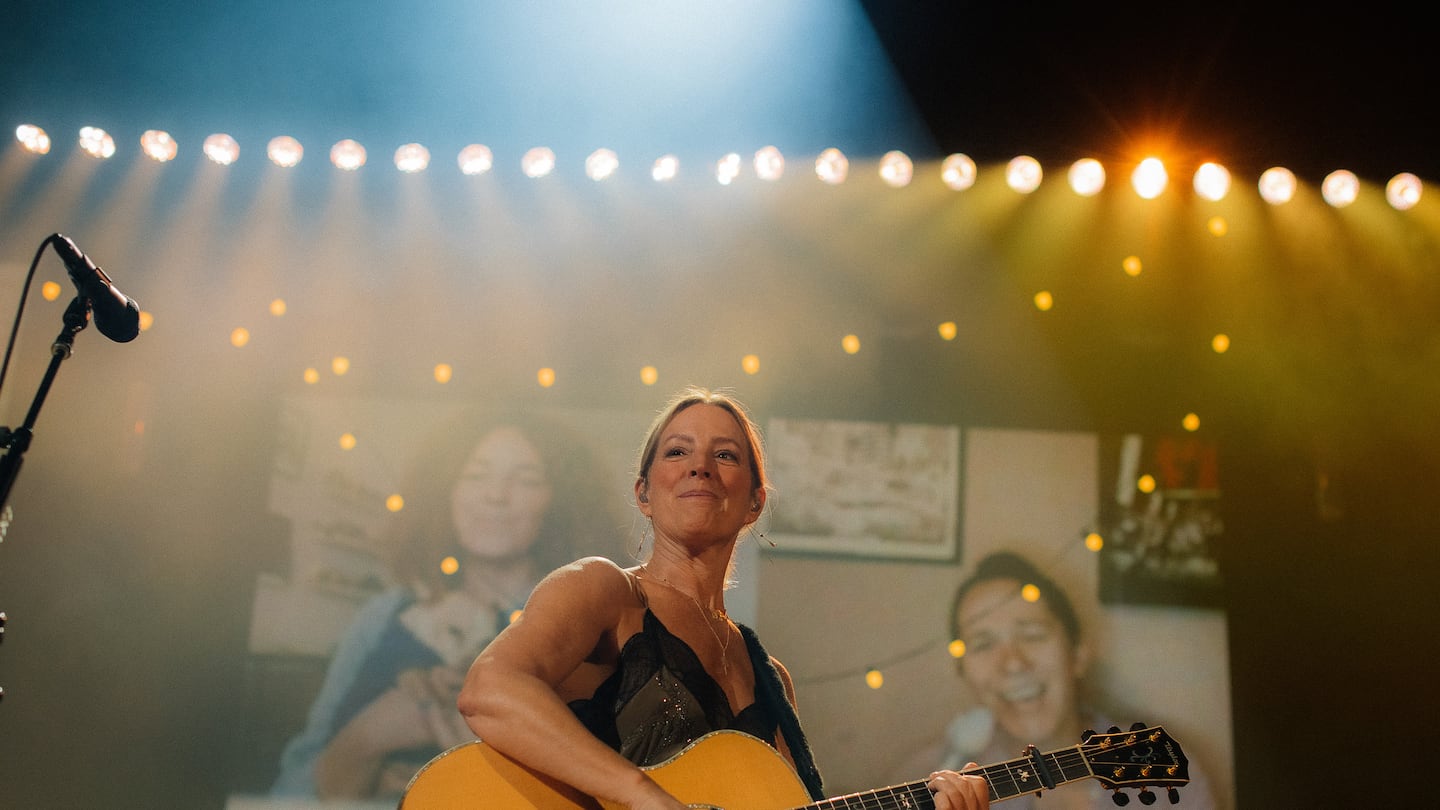 Sarah McLachlan rehearses before the start of the "Fumbling Towards Ecstasy" tour.