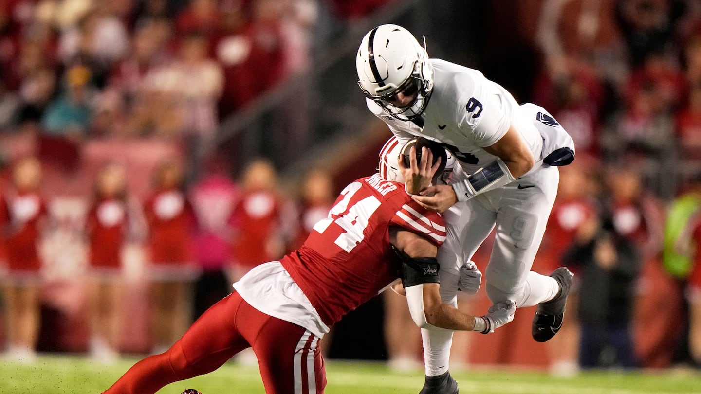 Backup QB Beau Pribula helped Penn State outscore Wisconsin 21-3 in the second half.