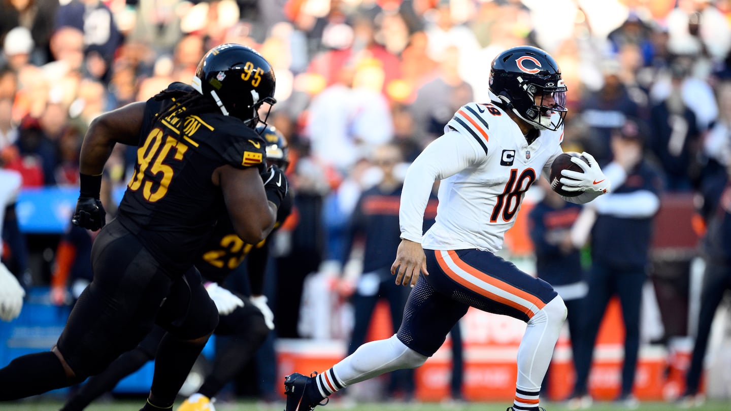 On Sunday, the Patriots will get their first look at dual-threat quarterback Caleb Williams (right), who has the Bears at 4-4 in his rookie season.