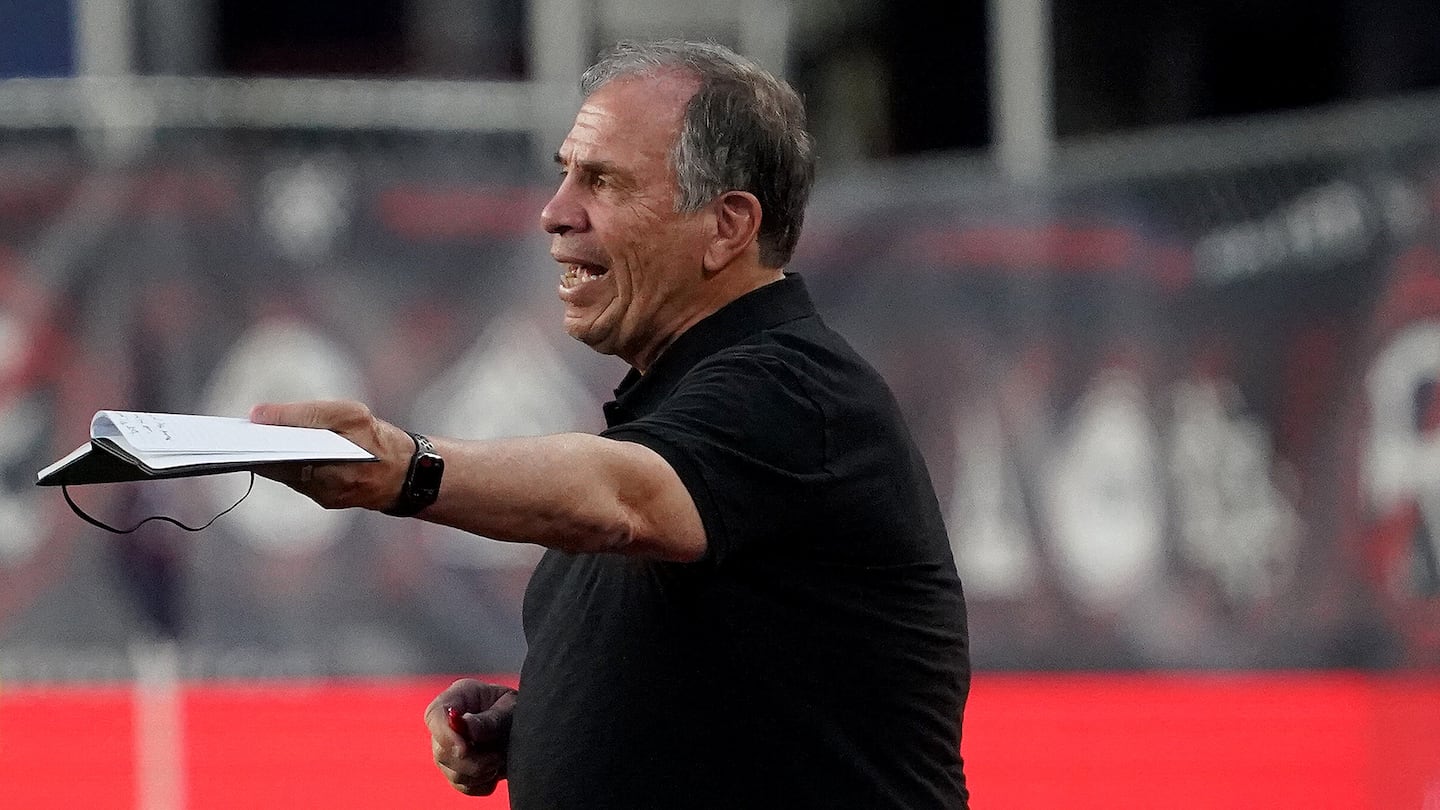 Former Revolution coach and technical director Bruce Arena was hired by the San Jose Earthquakes on Thursday.