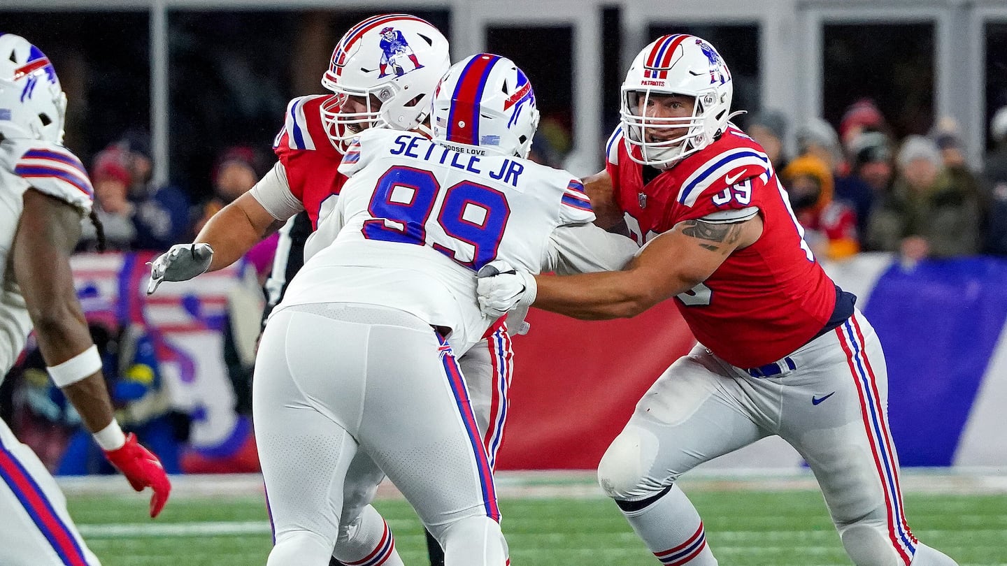 Patriots guard Cole Strange (right) is hosting the second annual “Evening to Salute Veterans” Monday evening at the Renaissance Boston at Patriot Place in Foxborough.