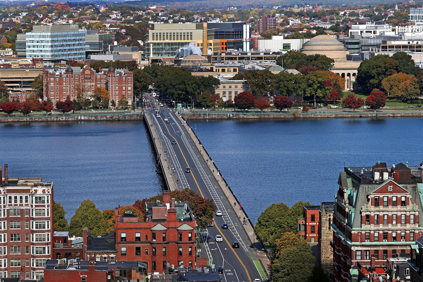 A view of the Massachusetts Avenue bridge with the MIT campus at the top right.