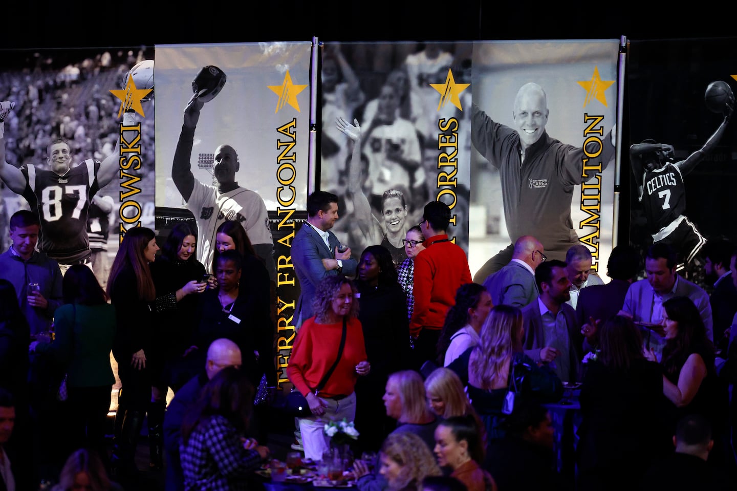 Crowds again packed TD Garden on Wednesday for The Sports Museum's annual fundraising gala, The Tradition.