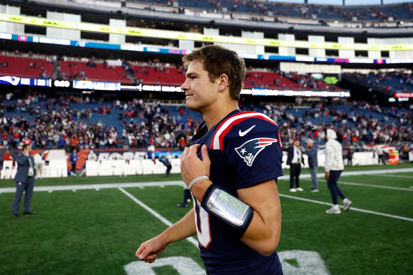 Patriots quarterback Drake Maye has four touchdowns and two interceptions on play-action passes, with better stats across the board than without play-action.