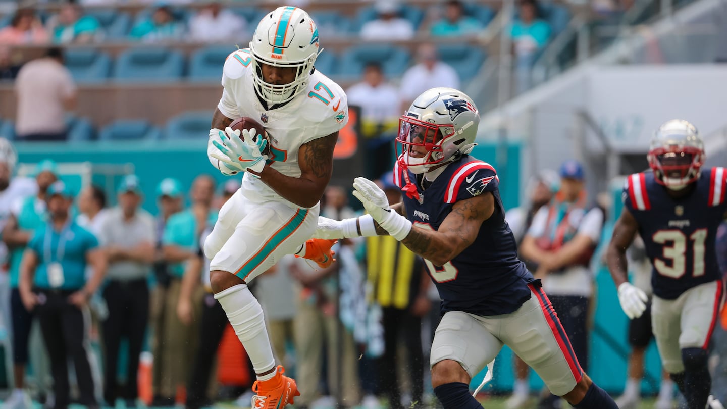 The Patriots had little answer for Jaylen Waddle (left) and the Dolphins' passing attack.