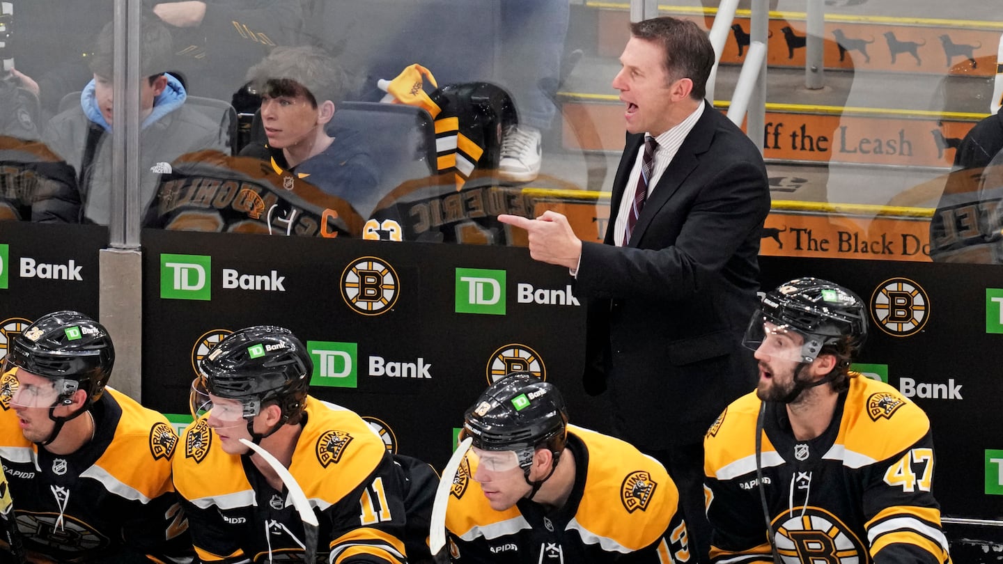 Interim coach Joe Sacco made a point to his players at the bench, but the Bruins didn't respond with any in the standings as they were shut out by the Canucks.