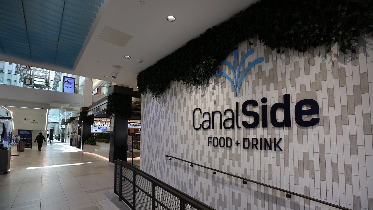 One of the entrances to CanalSide Food + Drink, the brand new — and newly rebranded — food hall at CambridgeSide.