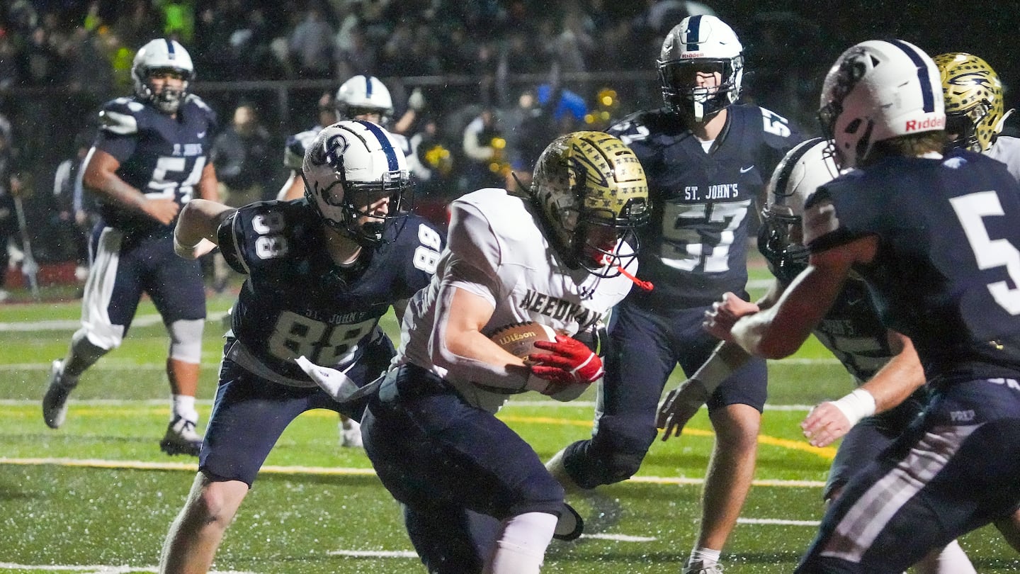 Needham upset St. John's Prep to advance to the Division 1 Super Bowl.