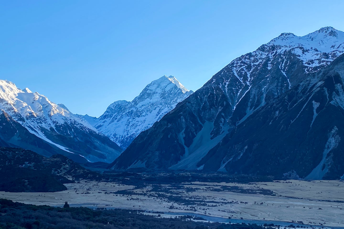 New Zealand's highest peak, Aoraki, centre, is seen in the Aoraki/Mount Cook National Park, on Aug. 17, 2020.