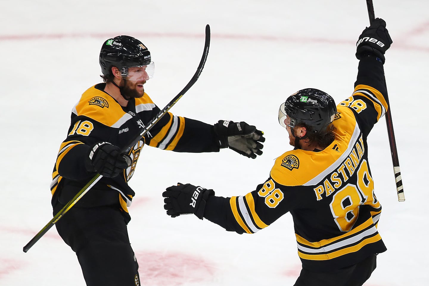 Pavel Zacha (left) celebrated with David Pastrnak after scoring the winning goal to beat the Flyers in overtime.