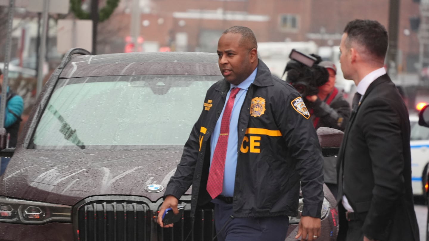 New York Police Deputy Commissioner Kaz Daughtry arrives at Altoona Police Department, where a man with a gun thought to be similar to the one used in the killing of UnitedHealthcare CEO Brian Thompson has been taken into police custody for questioning, Monday, Dec. 9, 2024, in Altoona, Pa.