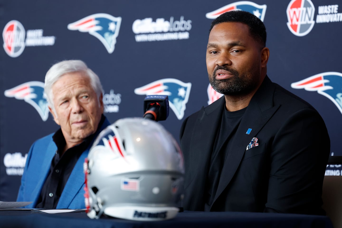 It didn't take long for Bob Kraft to hire Jerod Mayo as Patriots coach after firing Bill Belichick.