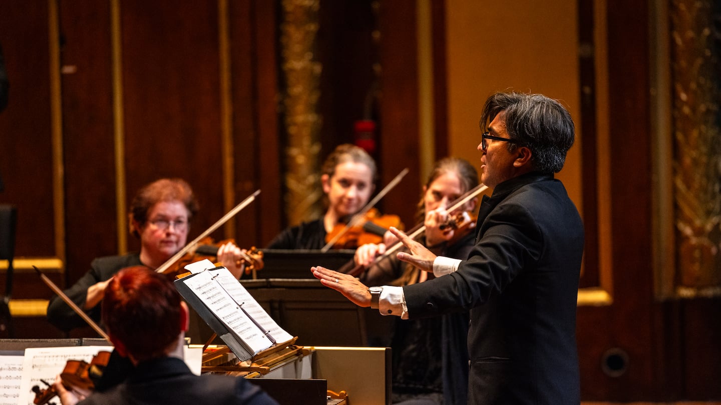 Guest conductor Ruben Valenzuela made his Handel and Haydn Society debut leading the 2024 "Baroque Christmas" program, which featured music from Germany and Latin America.